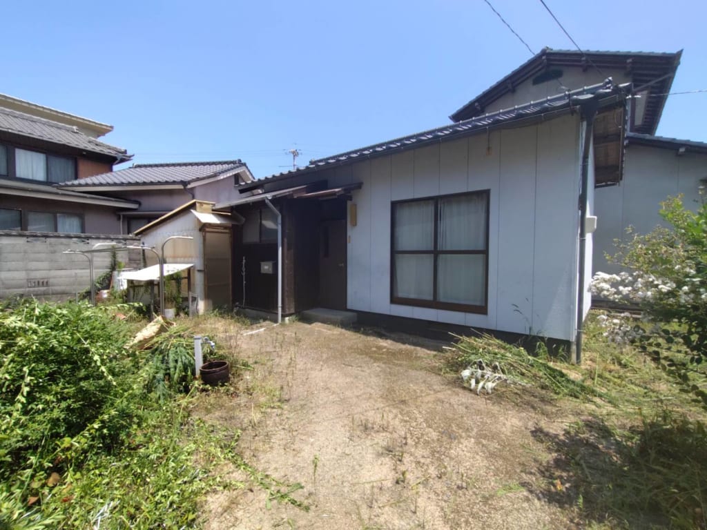 【中古住宅】小串：1Kの平家（倉庫付き）
