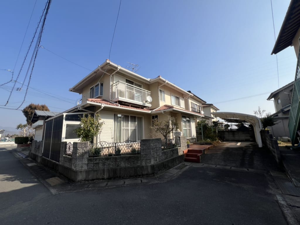 【中古住宅】山田：カーポート付き
